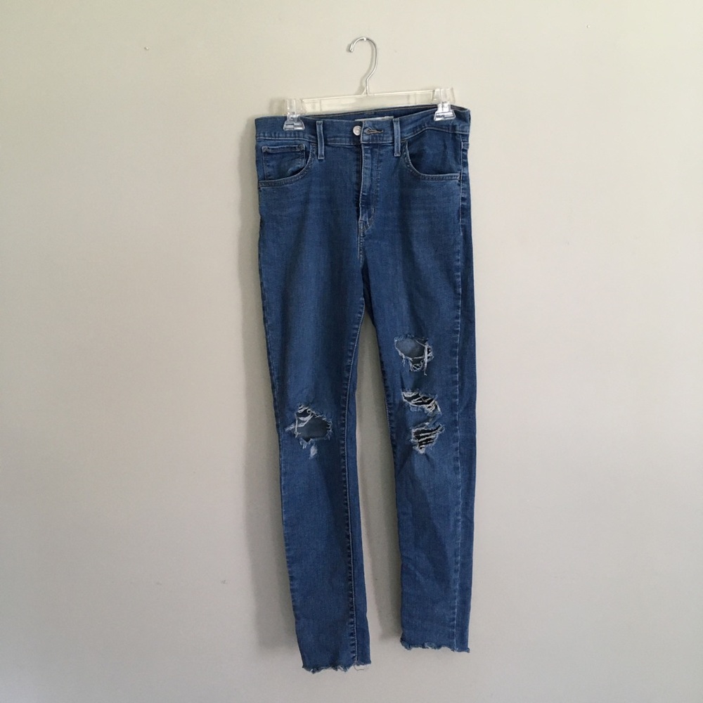 Levi’s 720 High Rise Super Skinny Med Wash Jeans